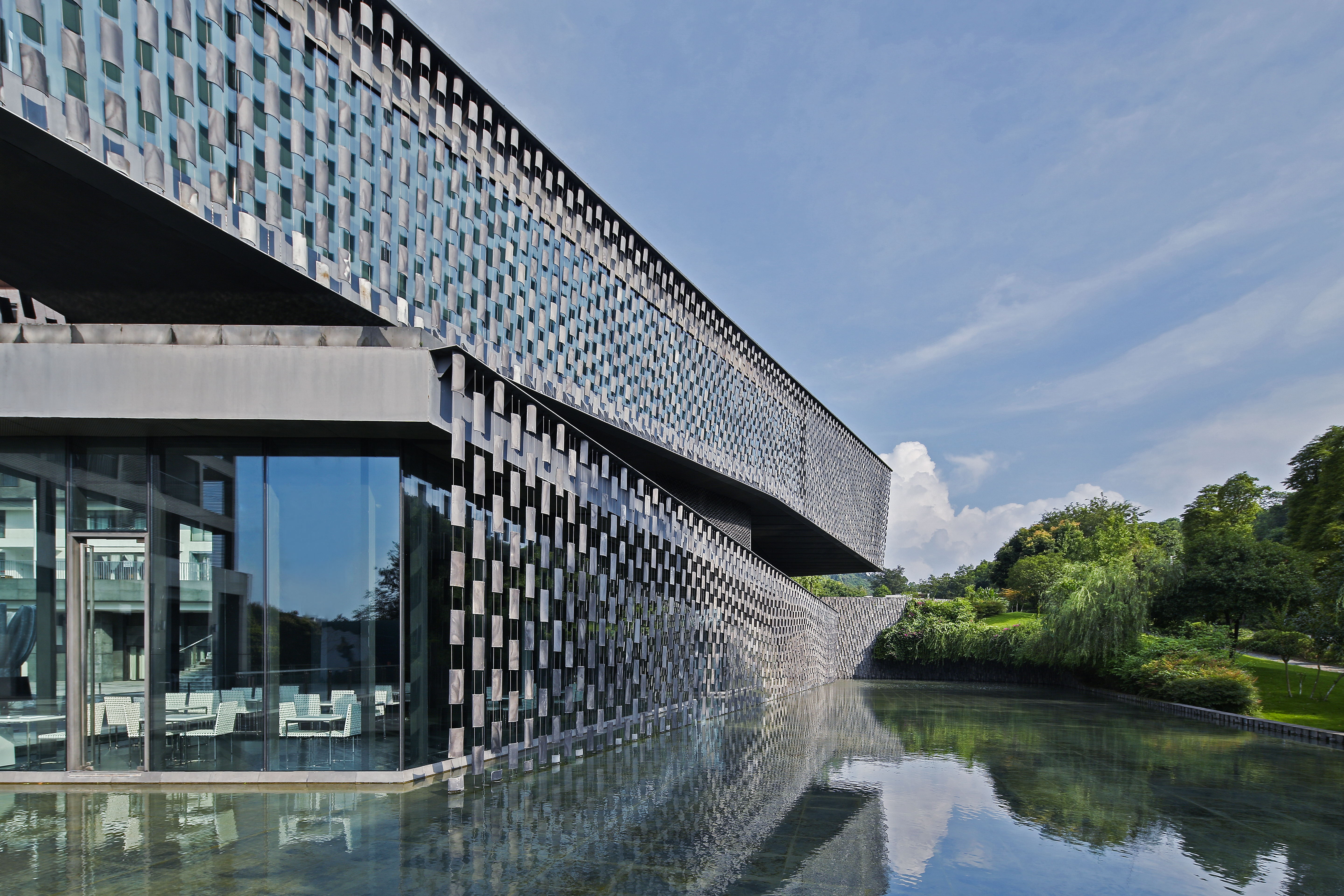艺术百科丨知美术馆ZHI ART MUSEUM