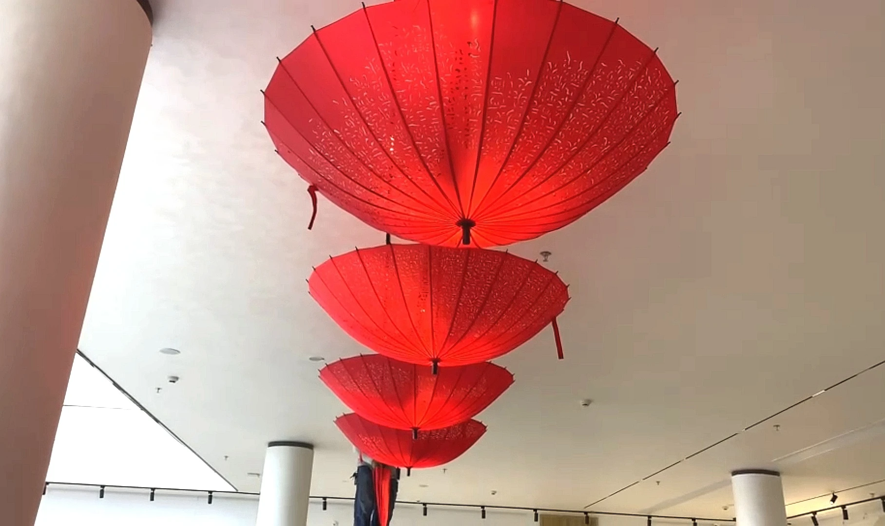 香痕《红伞计划》 图片 7