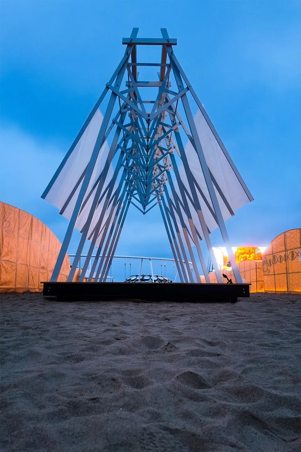 island creature installation by beats architects
